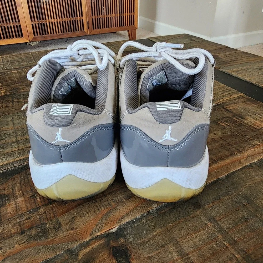 RARE🔥 Nike Air Jordan XI 11 Retro Low Cool‎ Gray Sz 5.5Y Boys Shoes 528896-003